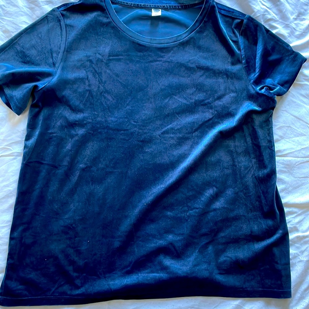 Navy blue, velvet like tshirt dress up or down!